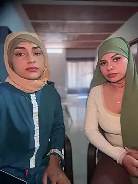 Snapshot of lalilamassu1 chatting on 8, 9, 2025 lalilamassu1 online show from 8, 9, 2025