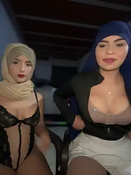 Snapshot of lalilamassu1 chatting on 17, 5, 2026 lalilamassu1 online show from 17, 5, 2026