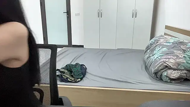 Snapshot of Louis_Baby chatting on 26, 9, 2025 Louis Baby online show from 26, 9, 2025