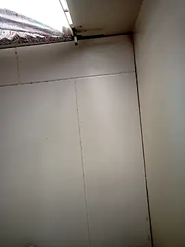 Sweatie babies online show from 16, 9, 2025