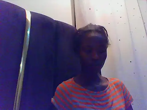 Snapshot of Smasher2010 chatting on 15, 11, 2025 Smasher2010 online show from 15, 11, 2025