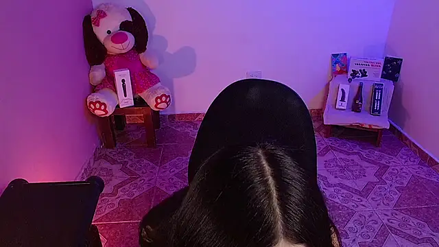 fluffy peit16 online show from 3, 12, 2024