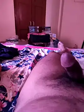 Snapshot of vini1754 chatting on 25, 12, 2024 vini1754 online show from 25, 12, 2024