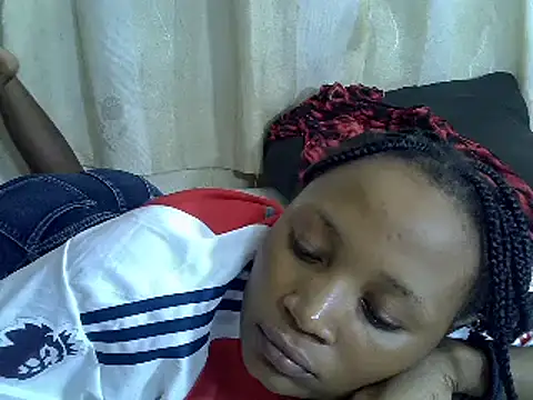 Snapshot of SpicyPetite chatting on 16, 2, 2025 SpicyPetite online show from 16, 2, 2025