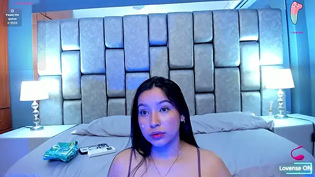 AniEvans  online show from 6, 7, 2026