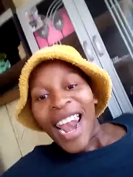 Nomawethu2002 online show from 3, 12, 2025