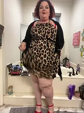 Snapshot of MsStrawbooty chatting on 18, 12, 2024 MsStrawbooty online show from 18, 12, 2024