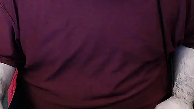 Snapshot of Dominant_BEAR chatting on 6, 11, 2025 Dominant BEAR online show from 6, 11, 2025