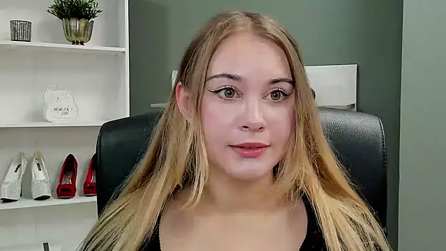 kitty valeria online show from 21, 9, 2025