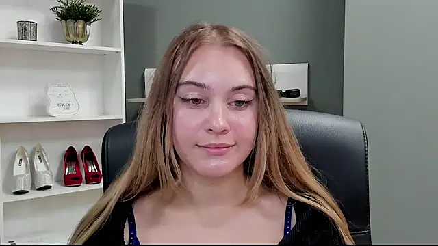 kitty valeria online show from 12, 10, 2025