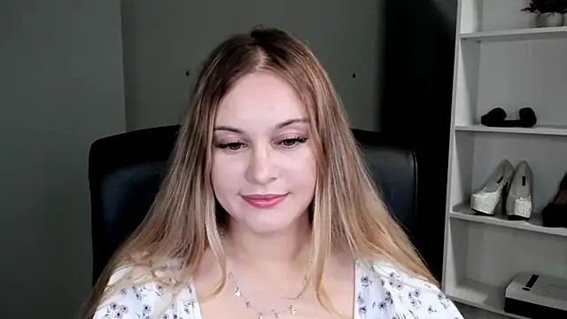 kitty valeria online show from 14, 5, 2026