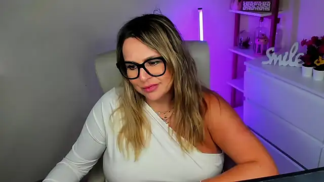 teaseDiana online show from 12, 3, 2025