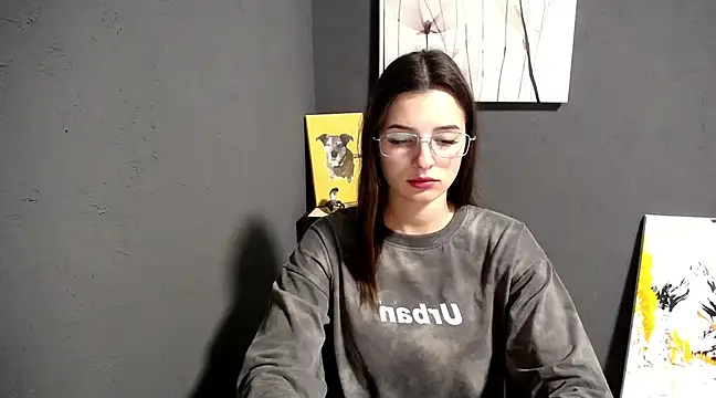 Snapshot of lady_olivia_ chatting on 17, 2, 2025 lady olivia online show from 17, 2, 2025