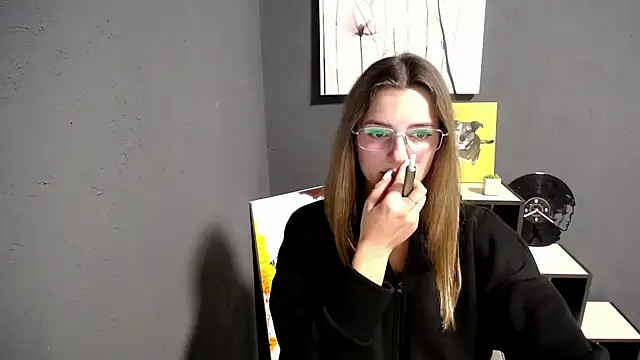 Snapshot of lady_olivia_ chatting on 2, 10, 2025 lady olivia online show from 2, 10, 2025