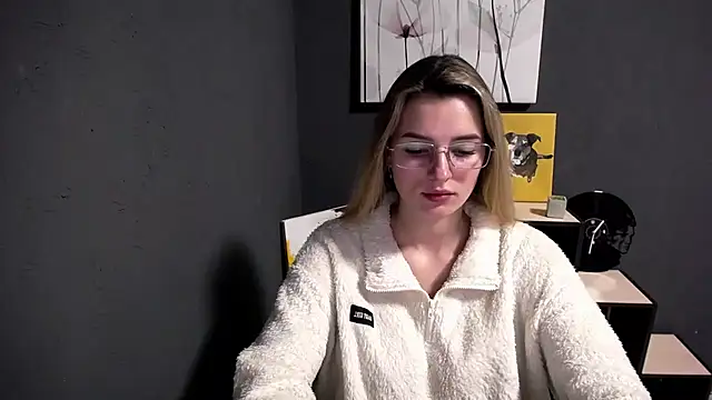 lady olivia  online show from 2, 3, 2026