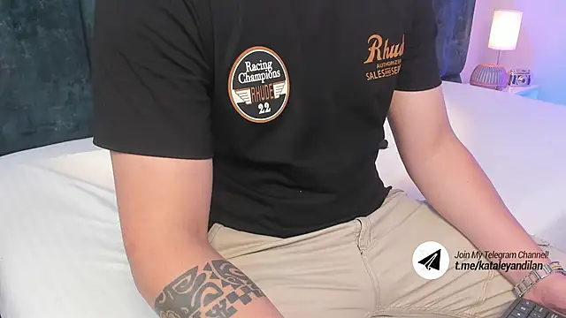 Snapshot of kataleyandliam chatting on 22, 2, 2025 kataleyandliam online show from 22, 2, 2025