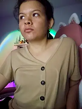 azumiichan online show from 5, 2, 2025