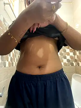 Snapshot of Soniya_776 chatting on 15, 11, 2025 Soniya 776 online show from 15, 11, 2025
