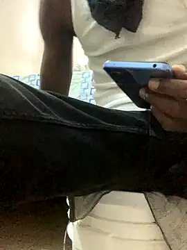 Snapshot of funpharoh1 chatting on 13, 9, 2025 funpharoh1 online show from 13, 9, 2025