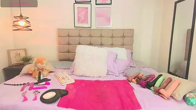 noa  01 online show from 10, 4, 2026