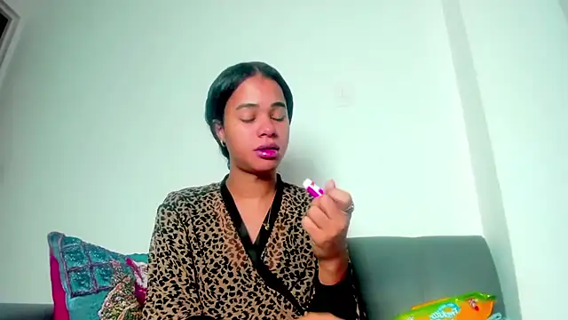 meghanSusexx online show from 14, 12, 2025