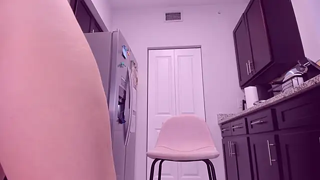 AngieDaniels1 online show from 20, 11, 2025