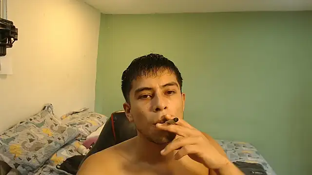Snapshot of danielitopapuu chatting on 26, 6, 2026 danielitopapuu online show from 26, 6, 2026