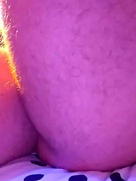 Snapshot of McdyllanXX chatting on 31, 10, 2025 McdyllanXX online show from 31, 10, 2025