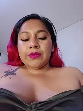 olivia stylinnson online show from 28, 6, 2026