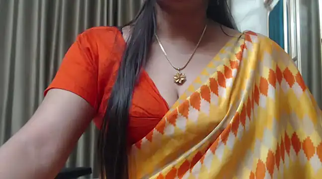 Snapshot of desi-maisa130 chatting on 27, 12, 2024 desi-maisa130 online show from 27, 12, 2024