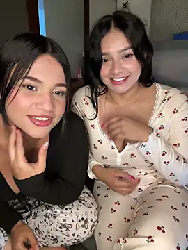 Snapshot of sarasoto_1 chatting on 7, 2, 2025 sarasoto 1 online show from 7, 2, 2025