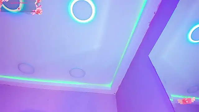 ValeriaAguilar online show from 15, 3, 2026