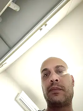 Snapshot of eAndrefHarrf chatting on 25, 2, 2026 eAndrefHarrf online show from 25, 2, 2026