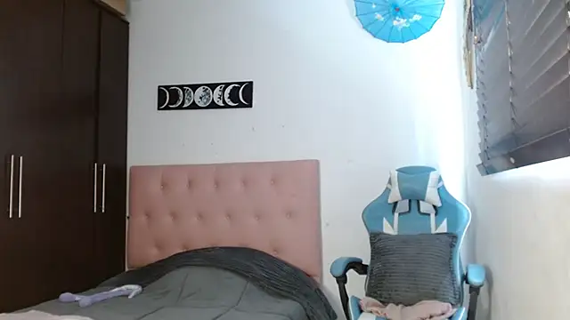 Snapshot of TokioStar chatting on 24, 1, 2025 TokioStar online show from 24, 1, 2025