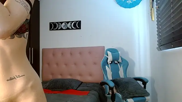 Snapshot of TokioStar chatting on 25, 2, 2025 TokioStar online show from 25, 2, 2025