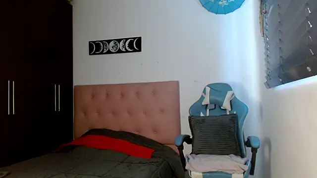 Snapshot of TokioStar chatting on 18, 3, 2025 TokioStar online show from 18, 3, 2025