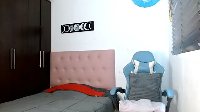 Snapshot of TokioStar chatting on 18, 9, 2025 TokioStar online show from 18, 9, 2025