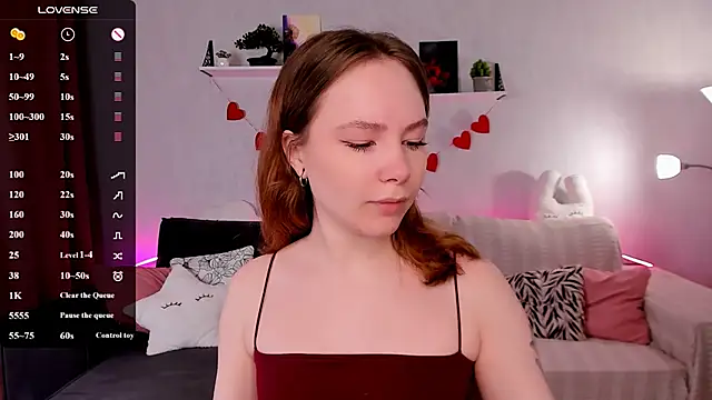 LanaBlu  online show from 3, 12, 2025