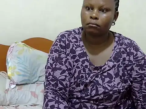 Pretty lilly02 online show from 13, 1, 2026