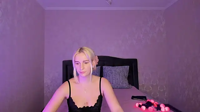 Snapshot of Amanda054 chatting on 23, 2, 2025 Amanda054 online show from 23, 2, 2025