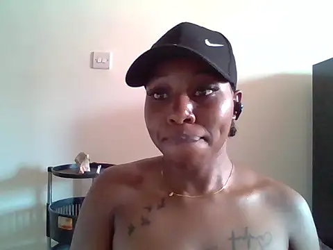 Snapshot of Queen_loveer chatting on 23, 2, 2026 Queen loveer online show from 23, 2, 2026