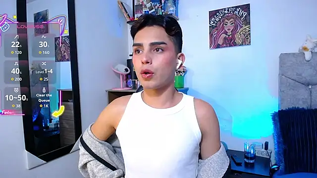 OwenBluee online show from 8, 4, 2026