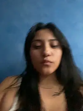 Snapshot of angellique_22 chatting on 6, 11, 2025 angellique 22 online show from 6, 11, 2025