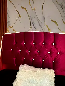 Snapshot of angellique_22 chatting on 5, 12, 2025 angellique 22 online show from 5, 12, 2025