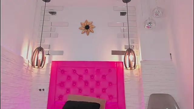 Snapshot of mia_six66 chatting on 17, 1, 2025 mia six66 online show from 17, 1, 2025