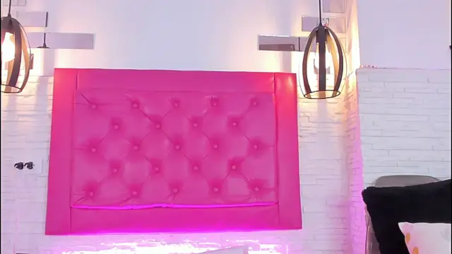 Snapshot of mia_six66 chatting on 31, 1, 2025 mia six66 online show from 31, 1, 2025