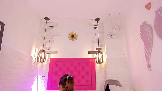 Snapshot of mia_six66 chatting on 14, 3, 2025 mia six66 online show from 14, 3, 2025