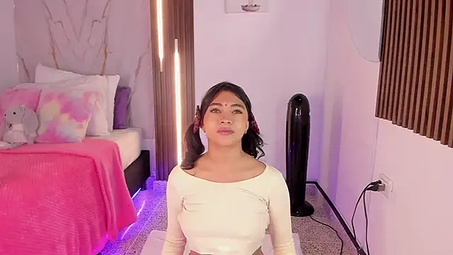 Snapshot of mia_six66 chatting on 12, 10, 2025 mia six66 online show from 12, 10, 2025