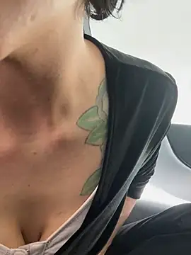 myloveforyouu online show from 22, 3, 2025