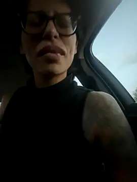 myloveforyouu online show from 22, 11, 2025